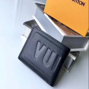 LV Fall-Winter 2018 Multiple Wallet Dark Infinity Leather