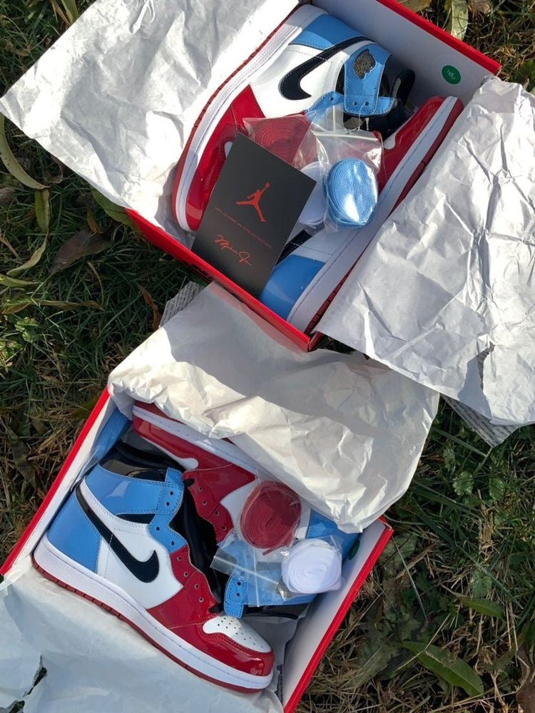 Air Jordan 1 Retro High Fearless UNC Chicago - Image 3