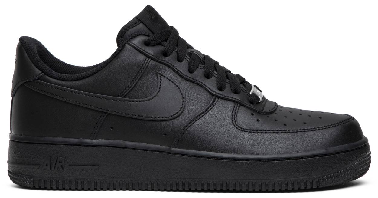 Air Force 1 Low “Black”