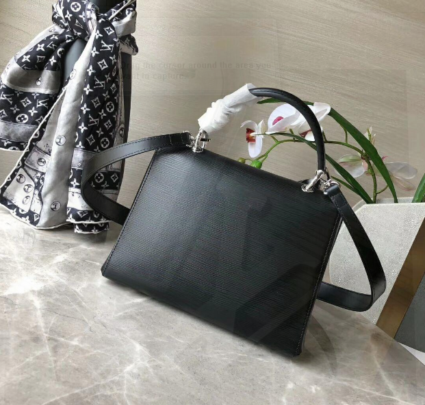 LV Grenelle MM Epi Leather Noir - Image 4