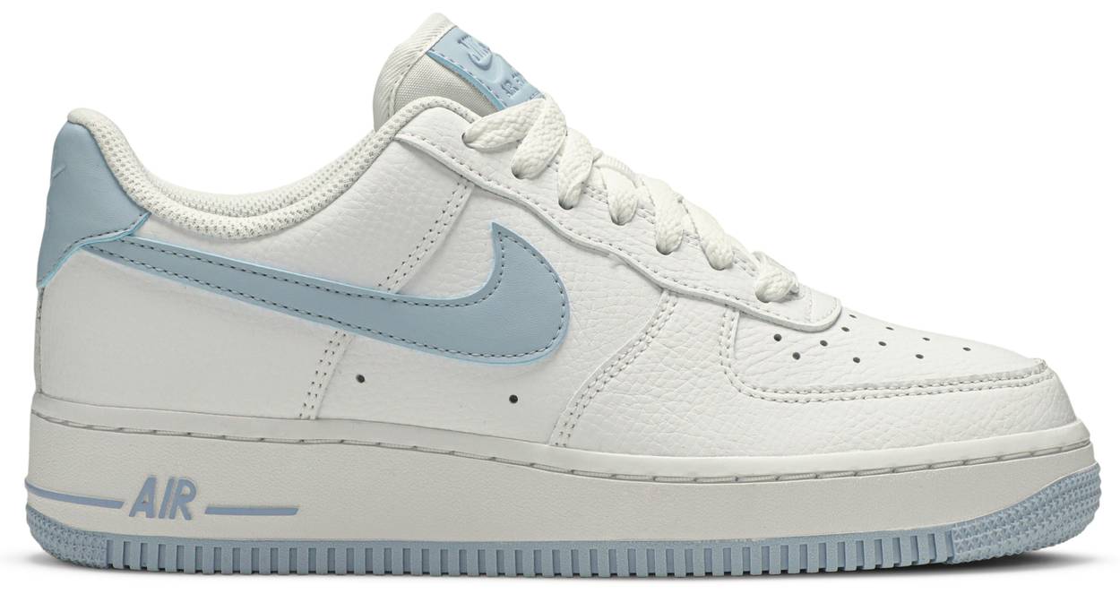 Air Force 1 Low '07 Patent 'Light Armory Blue'