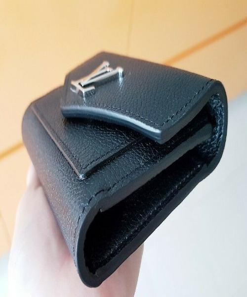 LV MyLockMe Compact Wallet Noir - Image 2