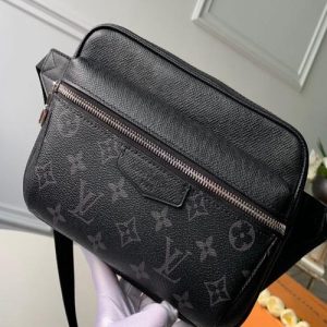 LV Outdoor Bumbag Monogram Eclipse
