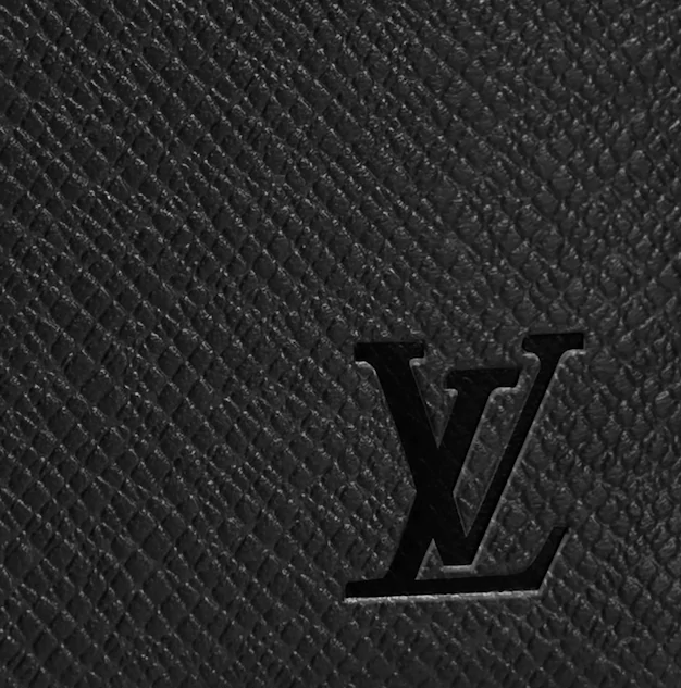 LV Zippy Organizer Taiga Leather - Image 3