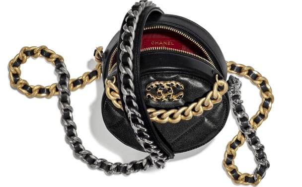 Chanel 19 Clutch With Chain Black - Image 3