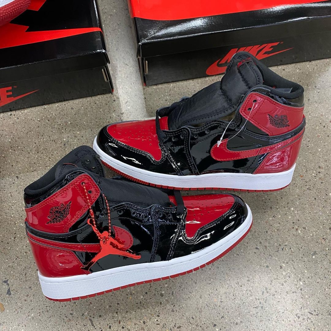 Air Jordan 1 Retro High OG 'Patent Bred' - Image 6