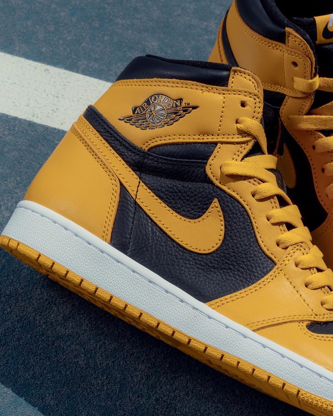 Air Jordan 1 High Retro OG 'Pollen' - Image 5