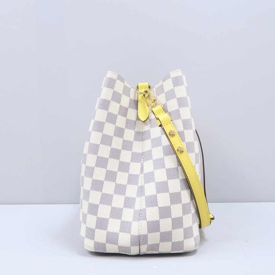 LV NéoNoé Damier Azur Canvas Pineapple Limited Edition - Image 4