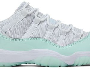 Air Jordan 11 Low WMNS "Igloo"