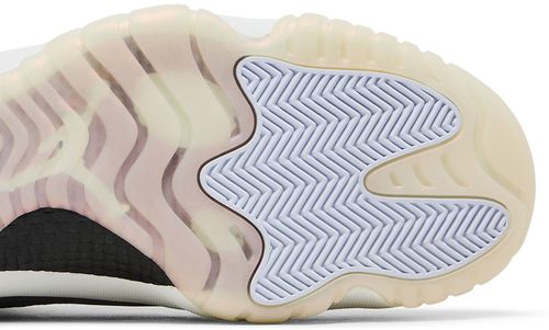 Air Jordan 11 Low "Year of the Snake" - Image 9