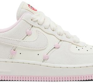 Air Force 1 Low WMNS "Valentine's Day"